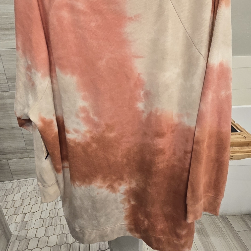 NWT Sweatshirt - Picture 3 of 3